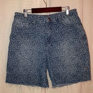 𝑮𝑽 6 Custom Rare Star Print Raw Hem Mom Amanda Blue White Shorts